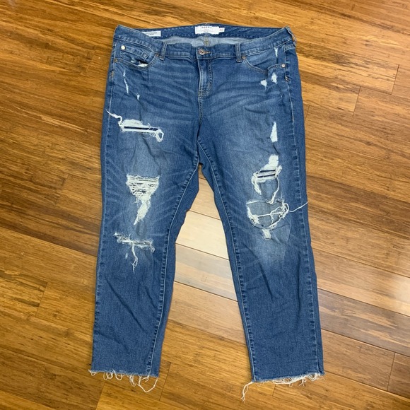Torrid Boyfriend Crop Jeans Womens Size 18 Distressed Denim Plus‎ Size Stretch - Picture 1 of 11